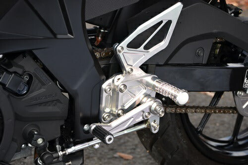 アグラス アグラス バックステップ GSX-R125 カタログ品番：P092-6017 メーカー品番：312-307-000