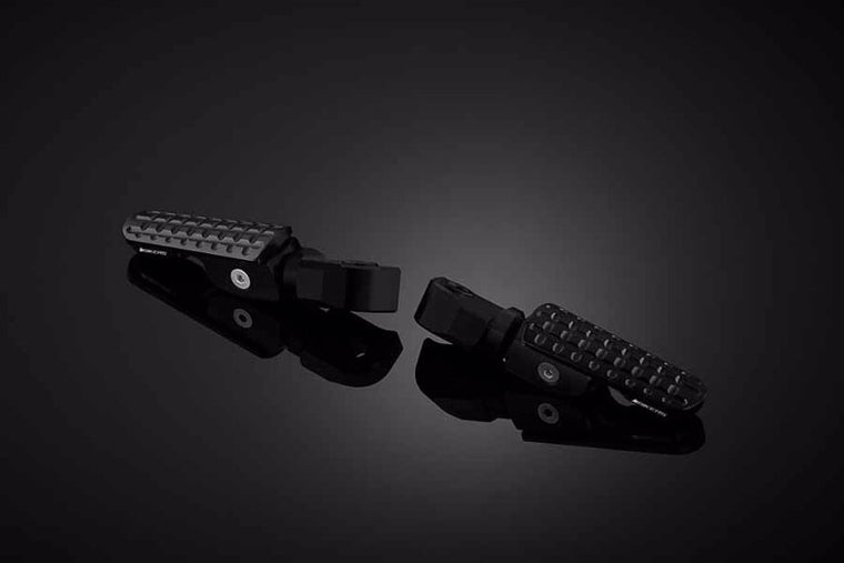 バイカーズ BIKERS リアタンデムステップ L R2ケ ブラック XMAX 18-20 カタログ品番：BK-Y0317-BLK メーカー品番：Y0317-BLK