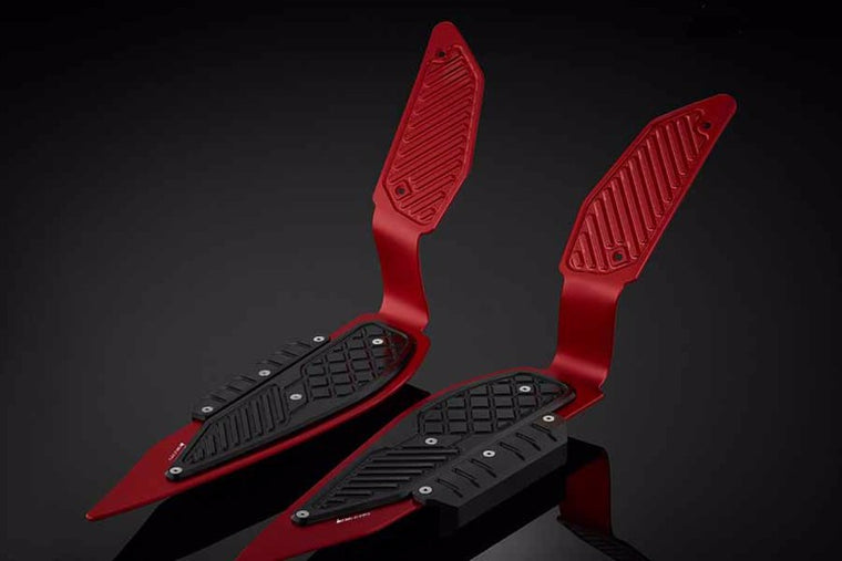 バイカーズ BIKERS フットプレート 左右セット RED BLK XMAX 18-20 カタログ品番：BK-Y0316-RED-BLK メーカー品番：Y0316-RED-BLK