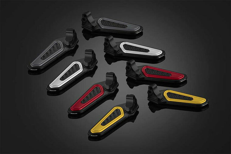 バイカーズ BIKERS タンデムステップ 左右2ケ L.GLD ADV150 20 カタログ品番：BK-H0722-LGD メーカー品番：H0722-LGD