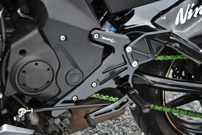 ウッドストック ウッドストック バックステップキット 4POS シルバー Ninja 400 カタログ品番：P102-5286 メーカー品番：WBS-K33-SL