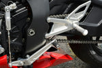 アグラス アグラス バックステップ CBR1000RR-R 20 カタログ品番：P103-1716 メーカー品番：312-182-000