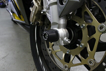 トリックスター トリックスター フロントアクスルスライダー CBR250RR 17- カタログ品番：P095-4520 メーカー品番：AX-109
