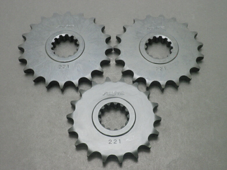 SUNSTAR サンスター フロントスプロケット 428-20T SR400(88-) SR500(88- )FZR400RR SP (89-) カタログ品番：221-20 メーカー品番：22120