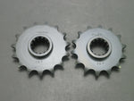 SUNSTAR サンスター フロントスプロケット 520-15T CB400SF(520con) RVF400(520con) VT250SPADA(520con) カタログ品番：367-15 メーカー品番：36715