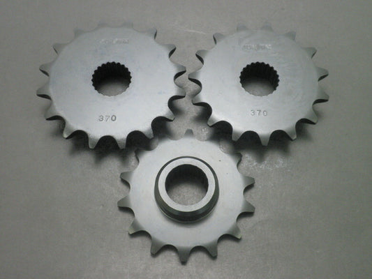 SUNSTAR サンスター フロントスプロケット 520-15T XJR400・R・S DIVERSION400・600 XT600E・Z(87-) カタログ品番：370-15 メーカー品番：37015