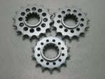 SUNSTAR サンスター フロントスプロケット 520-15T CBR600RR(03-06)(520con) CBR600F4i(520con)など カタログ品番：392-15 メーカー品番：39215
