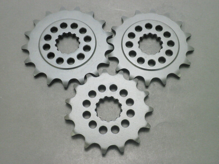 SUNSTAR サンスター フロントスプロケット 520-17T GSX-R750・600(520con) SV1000・S(国内)(520con)など カタログ品番：396-17 メーカー品番：39617