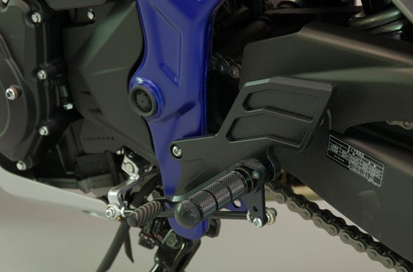 ダブルアールズ WR`S バトルステップ 1POS ブラック YZF-R3 R25 ABS MT-03 MT-25 カタログ品番：P073-9060 メーカー品番：0-45-WK2220