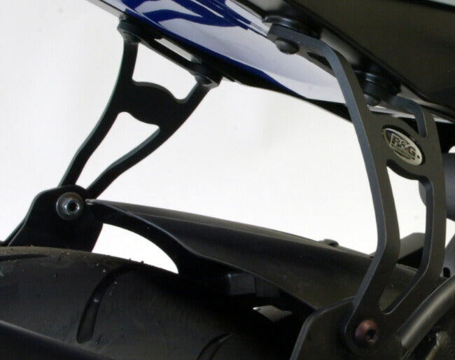 アールアンドジー R＆G エキゾーストハンガー シルバー GSX-R1000 K7-K8 カタログ品番：P054-0794 メーカー品番：RG-EH0039SI