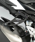 アールアンドジー R＆G エキゾーストハンガー ブラック GSR750 11-16 カタログ品番：P048-9396 メーカー品番：RG-EH0050BKA