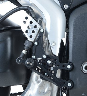 アールアンドジー R＆G 可変レーシングステップキット ブラック CBR600RR 03-15 カタログ品番：P060-1230 メーカー品番：RG-RSET22BK