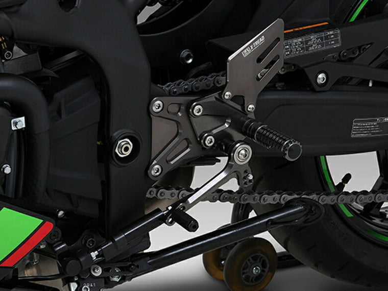 ヨシムラ ヨシムラ ステップKIT X-TREAD Ninja ZX-25R 20 カタログ品番：P103-8751 メーカー品番：559-238-V000