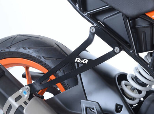 アールアンドジー R＆G エキゾーストハンガー ブラック KTM RC125 390 17- カタログ品番：P079-6255 メーカー品番：RG-EH0080BK