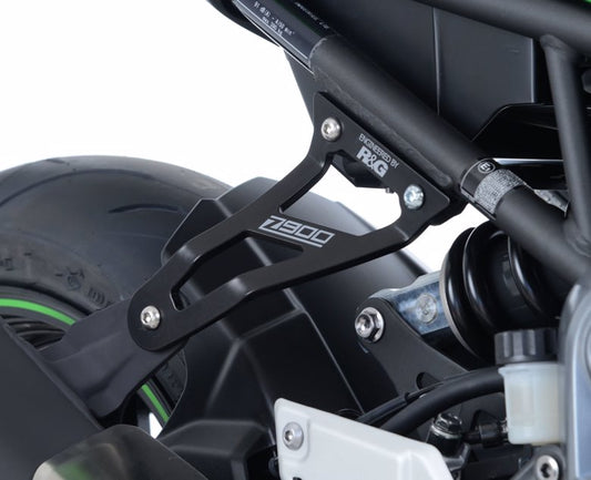 アールアンドジー R＆G エキゾーストハンガー ブラック Z900 17- カタログ品番：P085-2787 メーカー品番：RG-EH0074BKA