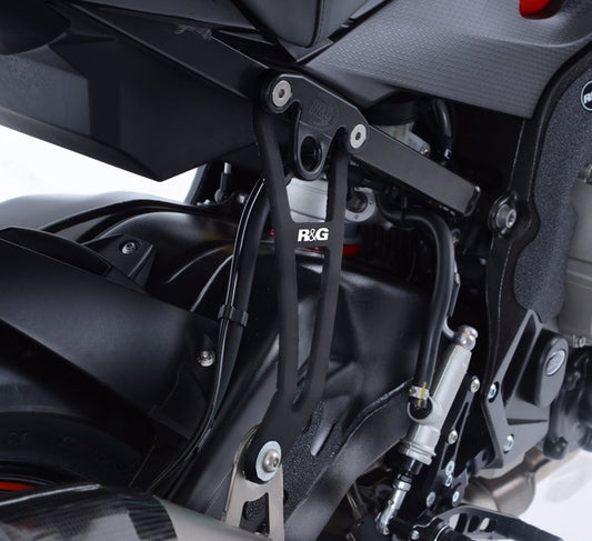 アールアンドジー R＆G エキゾーストハンガー ブラック BMW S1000R 17- カタログ品番：P089-6880 メーカー品番：RG-EH0076BKA