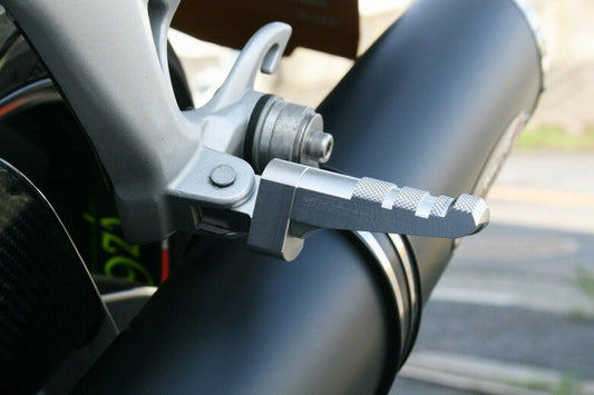 ストライカー ストライカー オリジナルタンデムステップバー SLV GSX1300ハヤブサ 08- カタログ品番：P074-1062 メーカー品番：SS-TB1S1S