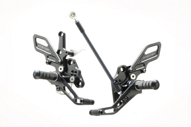 ストライカー ストライカー スペシャルステップキット BLK MT-07 14-16 カタログ品番：P082-8449 メーカー品番：SS-AA2135B