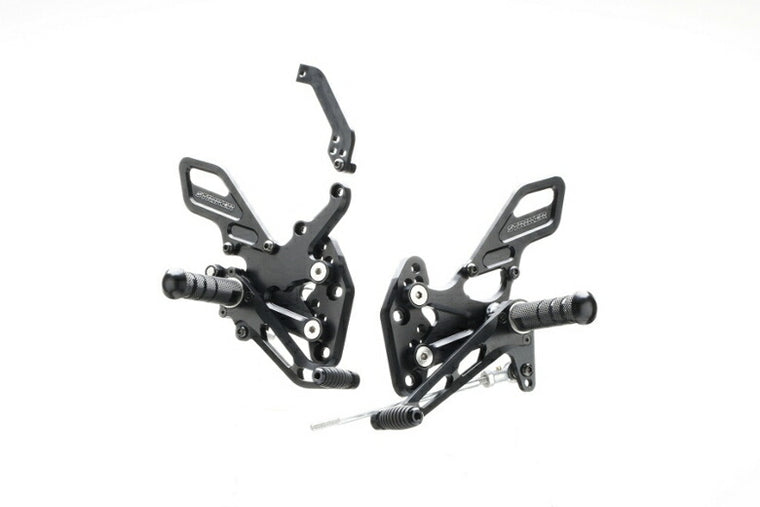 ストライカー ストライカー スペシャルステップキット BLK GSX-R125 ABS 19- カタログ品番：P095-2275 メーカー品番：SS-AA2147B