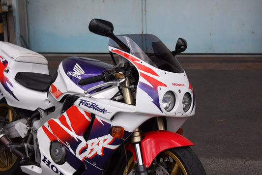 アクリポイント スクリーン ストリート スモーク CBR400RR 90-00