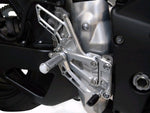 ケイファクトリー K-FACTORY NEW ライディングステップ Mシルバー YZF-R1 09-11 カタログ品番：339MZBR061N メーカー品番：339MZBR061N