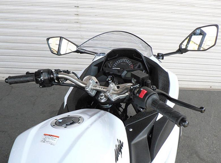BEET ビート バーハンドルクランプSET Ninja250R Ninja250 13 カタログ品番：P056-2590 メーカー品番：0605-KA6-00