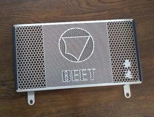 ビート BEET ラジエターガード NINJA250 13 Z250 カタログ品番：P069-2707 メーカー品番：0621-KB9-00