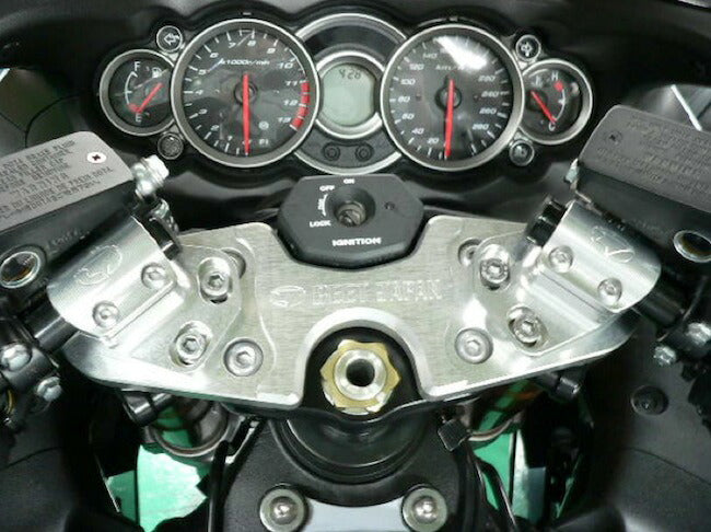 BEET ビート マルチハンドルKIT TYPE-1 ブラック HAYABUSA 08- カタログ品番：P070-8181 メーカー品番：0605-S38-04