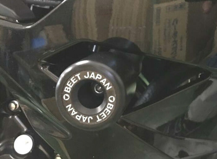 BEET ビート マシンプロテクター Ninja650 Z650 17- カタログ品番：P079-1996 メーカー品番：0618-KD7-00