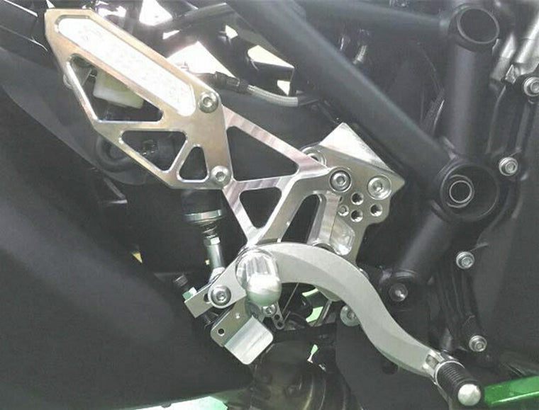 ビート BEET ハイパーバンク 固定式 SLV Ninja H2SX SX SE 18 カタログ品番：P091-8994 メーカー品番：0111-KE6-20