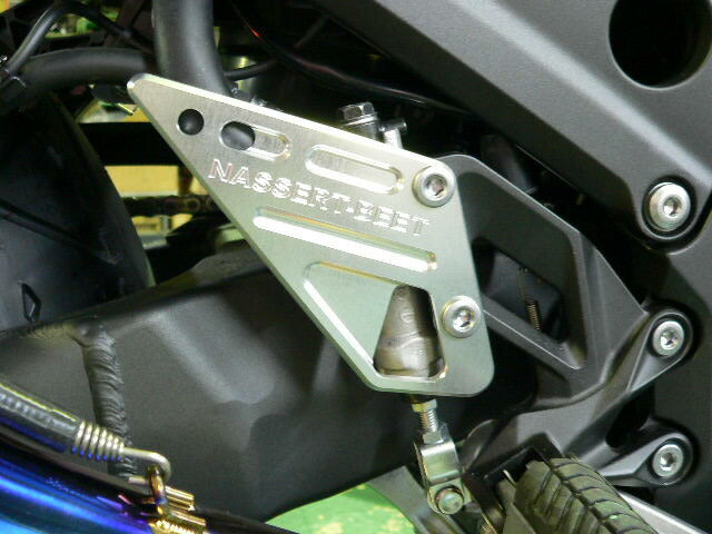 ビート BEET オプションヒールガードSET シルバー ZX-14R 12 カタログ品番：P049-6748 メーカー品番：9120-KB6-00