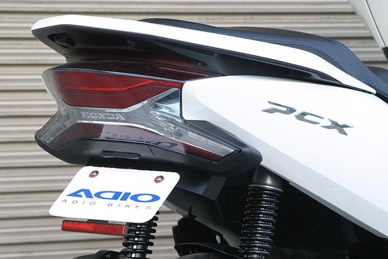 ADIO アディオ フェンダーレスキット スリムリフレクター付き PCX125 HYBRID 150(18) カタログ品番：P091-9963 メーカー品番：BK41134