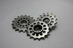 SUNSTAR サンスター フロントスプロケット 428-15T スーパーカブ110 カタログ品番：249-15 メーカー品番：249-15