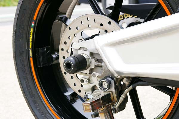 BABYFACE ベビーフェイス アクスルプロテクター リア BLK KTM RC8 08-11 カタログ品番：P037-0938 メーカー品番：006-AKT03BK