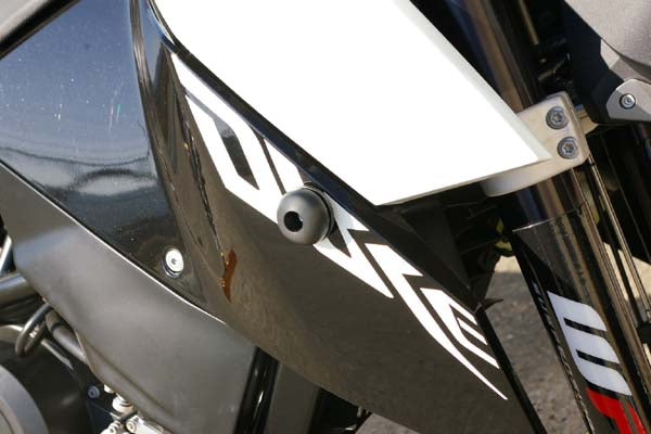 BABYFACE ベビーフェイス ポイントガード BLK KTM 690DUKE 08-11 カタログ品番：P041-0333 メーカー品番：006-PKT01BK