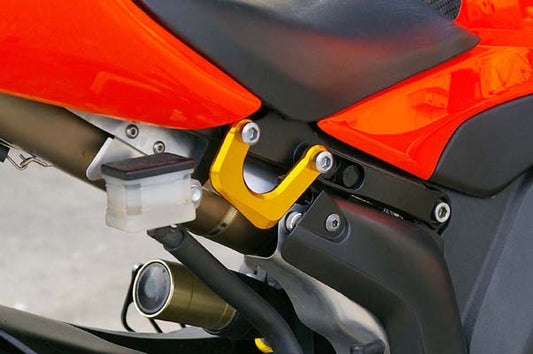 BABYFACE ベビーフェイス レーシングフック GLD CBR1000RR 04-07 カタログ品番：P039-8813 メーカー品番：005-FH004GD