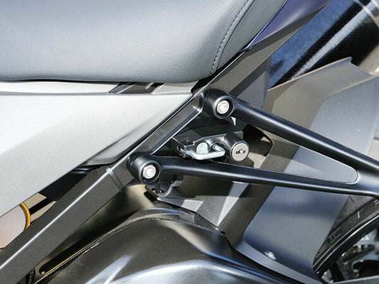 BABYFACE ベビーフェイス ヘルメットロック BLK S1000R 14- カタログ品番：P084-7775 メーカー品番：009-LCBM4BK