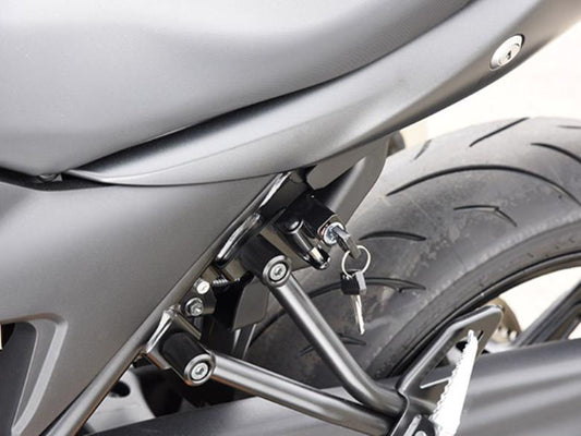 BABYFACE ベビーフェイス ヘルメットロック BLK SV650 16- カタログ品番：P073-9422 メーカー品番：009-LCS04BK