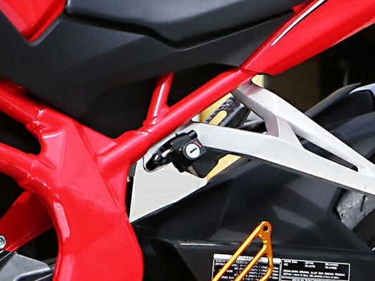 BABYFACE ベビーフェイス ヘルメットロック BLK CBR250RR 17- カタログ品番：P078-6446 メーカー品番：009-LCH07BK