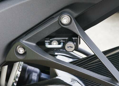 BABYFACE ベビーフェイス ヘルメットロック BLK DAYTONA MOTO2 765 20 カタログ品番：P101-2984 メーカー品番：009-LCT05BK