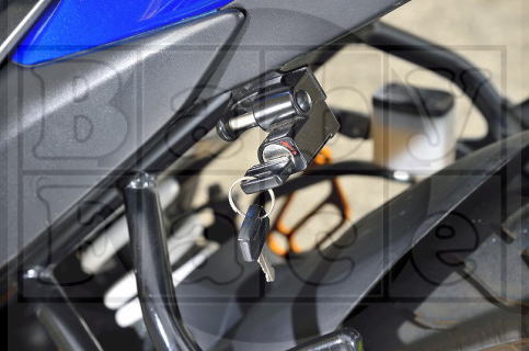 BABYFACE ベビーフェイス ヘルメットロック BLK GIXXER SF250 カタログ品番：P103-8413 メーカー品番：009-LCS09BK