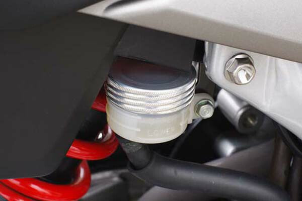 BABYFACE ベビーフェイス フルードキャップ シルバー HONDA YAMAHA KAWASAKI カタログ品番：P041-6965 メーカー品番：005-FC01NSV