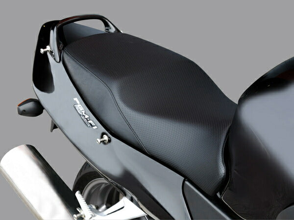 DAYTONA デイトナ RIPMOシートウレタン(Dメッシュ) CBR1100XX カタログ品番：P080-5185 メーカー品番：74259