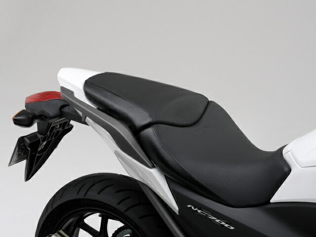 デイトナ DAYTONA COZY SEAT LITE-S NC700X カタログ品番：P055-3745 メーカー品番：77676