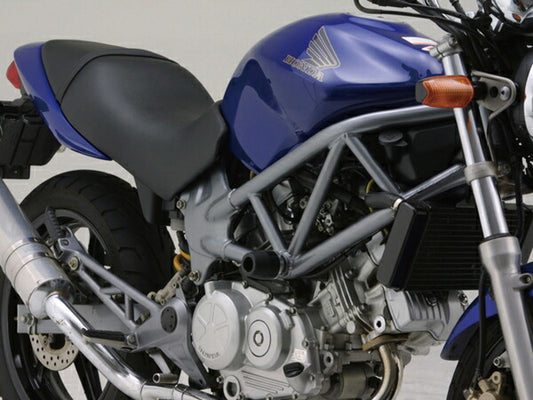 DAYTONA デイトナ エンジンプロテクター VTR250(98-13) カタログ品番：P058-1369 メーカー品番：79922