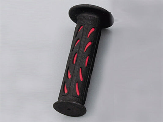 DAYTONA デイトナ PRO-GRIP＃724Mレッド ブラックCL カタログ品番：P085-3975 メーカー品番：98070