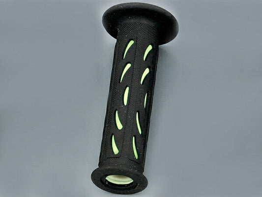 DAYTONA デイトナ PRO-GRIP＃724Mホワイト ブラックOP カタログ品番：P085-3974 メーカー品番：98080