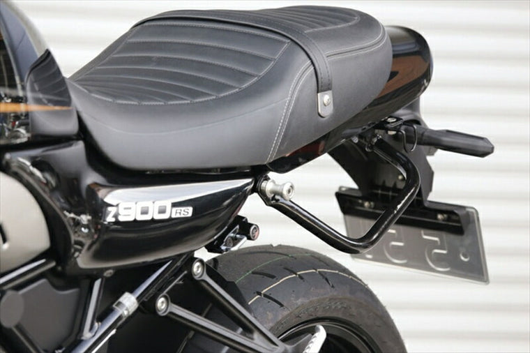 キジマ｜キジマ バッグガード ブラック 右 Z900RS 18／CAFE｜210-4951