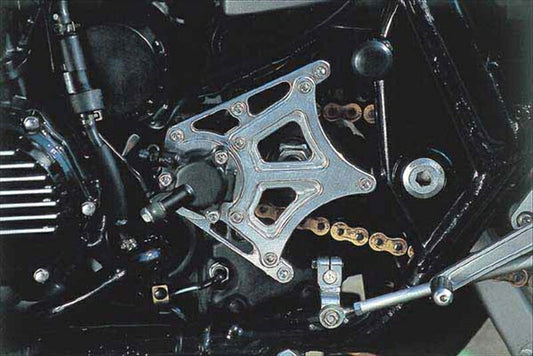 POSHFAITH｜ポッシュフェイス スプロケットカバー SLVクラッチPベース ZRX1100／1200｜071201-03