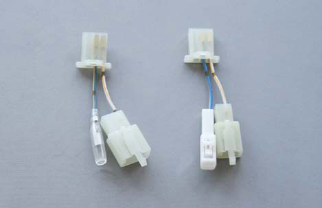 CF-POSH シーエフポッシュ レーシングSPハーネスキット用アダプター XR50 100 Motard カタログ品番：P042-8795 メーカー品番：295215-02